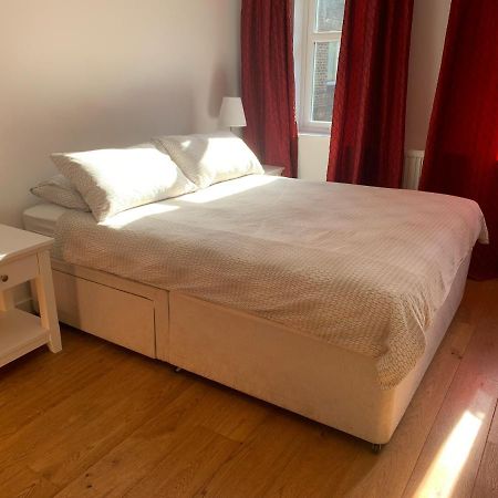 Farriers House Apartment Лондон Екстериор снимка