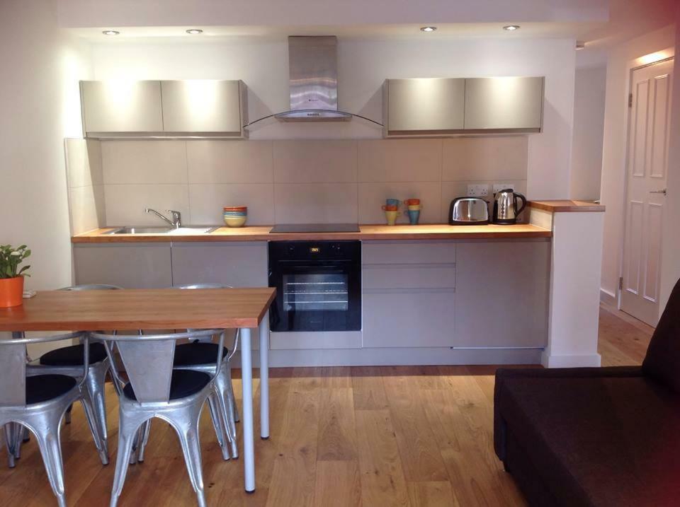 Farriers House Apartment Лондон Екстериор снимка